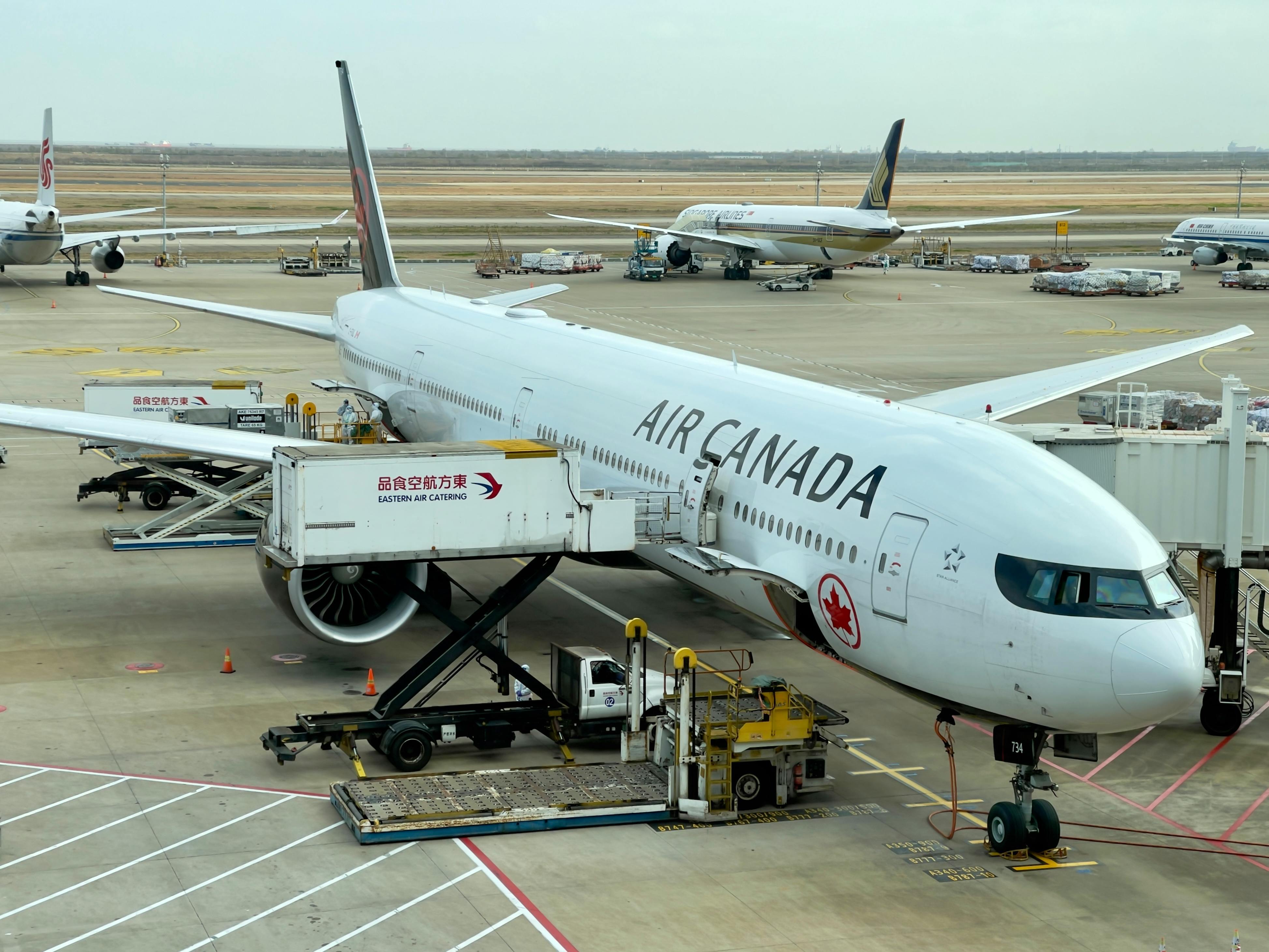 AIR CANADA